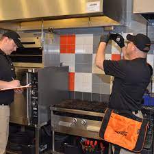 Providing Top-Notch Commercial Kitchen Cleaning Services in Orlando